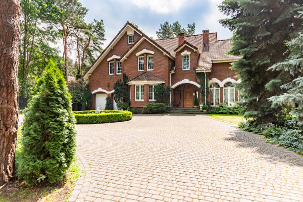 Trusted Crystal Lake, FL Driveway Pavers Experts